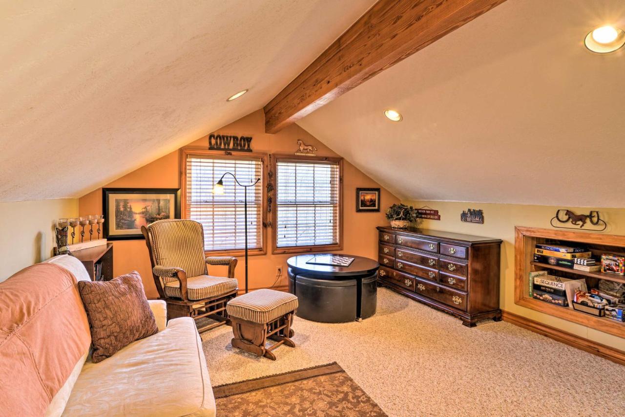 Private Family Home With Deck, Porch And Forest Views! McComas Beach Exterior foto