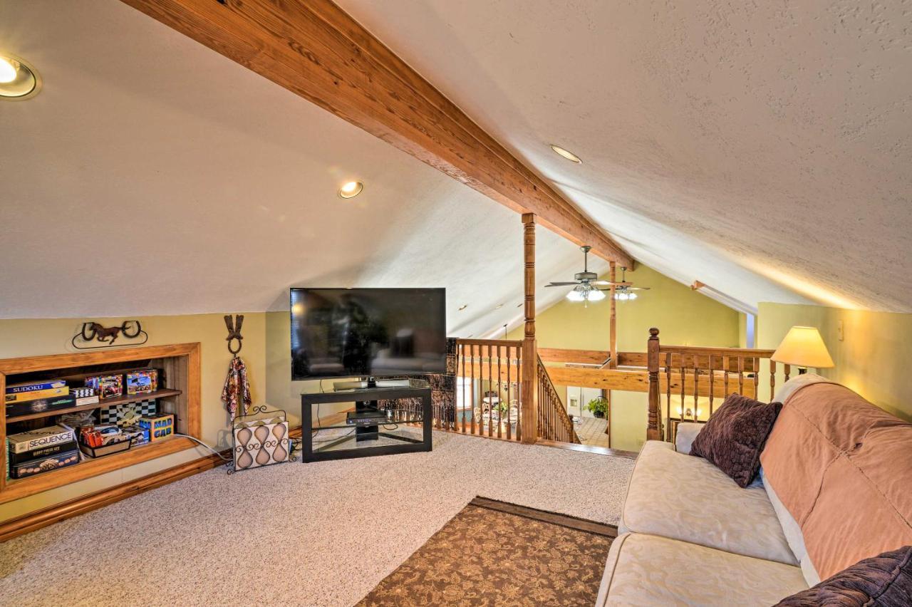 Private Family Home With Deck, Porch And Forest Views! McComas Beach Exterior foto
